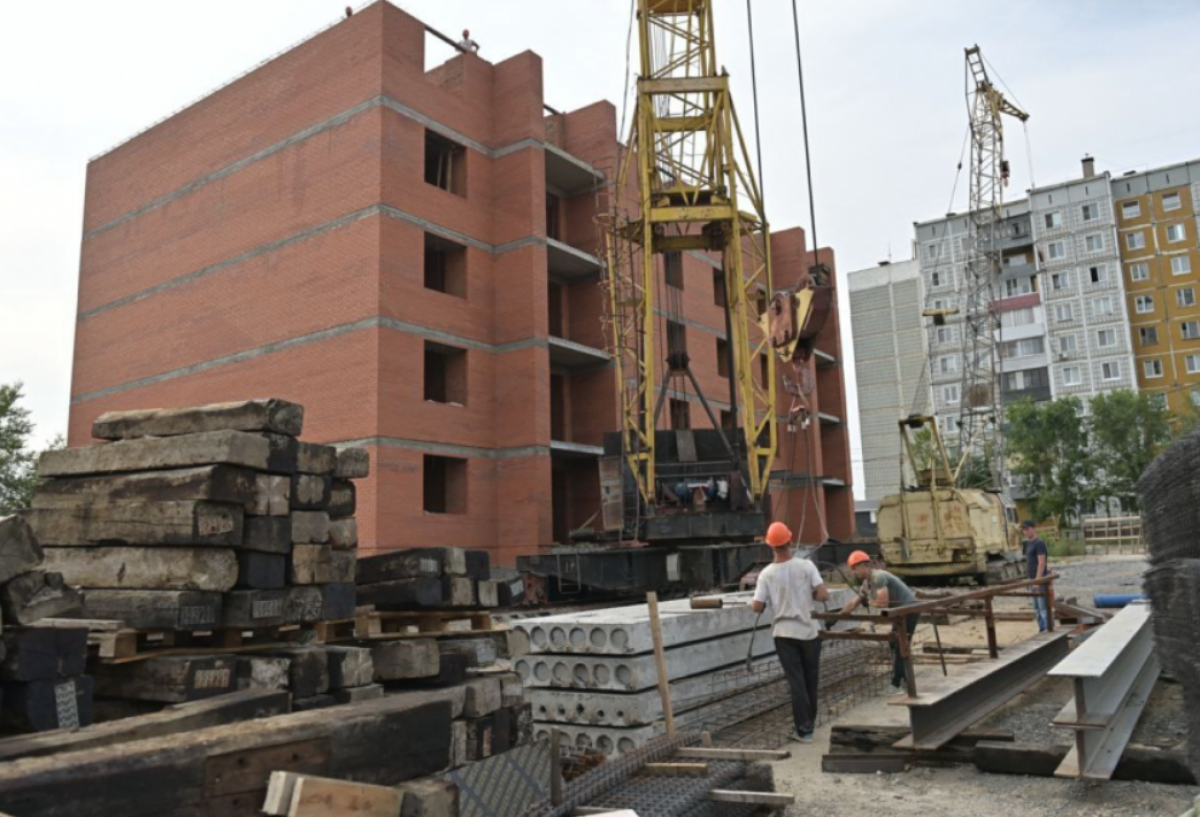    В Хабаровском крае построят 12 домов для аварийных переселенцев