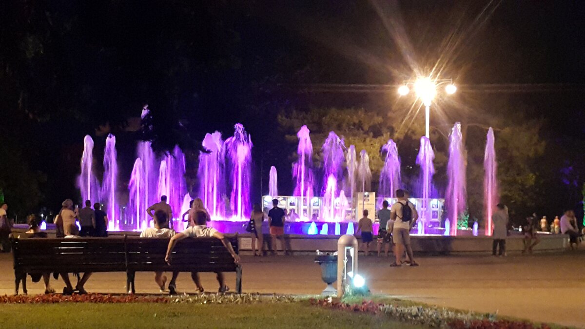Поющий фантан в Анапе 