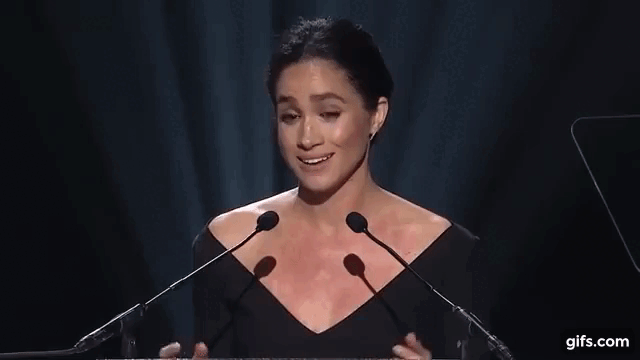 гиф из видео Meghan Markle UN Women 