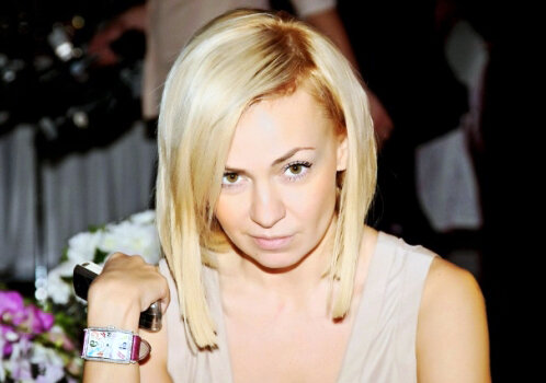 Яна Рудковская, знаменитости, звезды, шоу бизнес, авто порш, Porsche, гоночный авто   Фото взято из открытых источников 