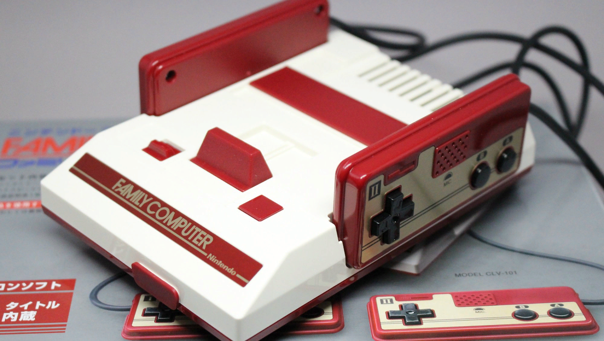 Nintendo famicom. Nintendo famicom. Приставка денди нинтендо. Famicom mini gold. Нинтендо фамиком.