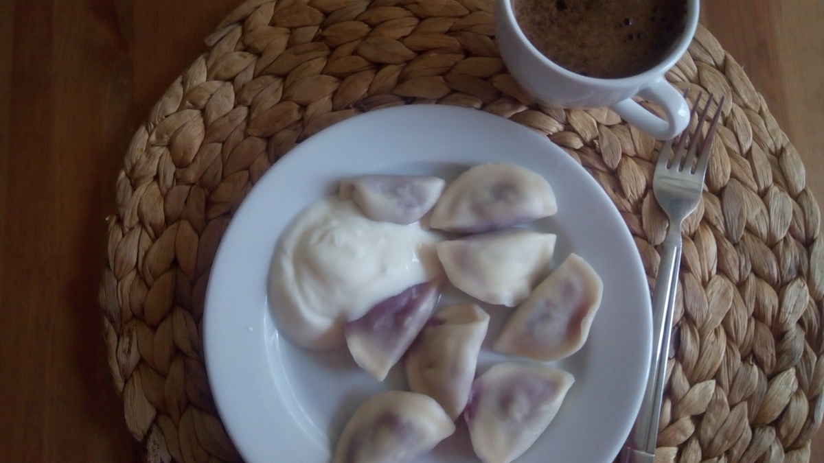 Вареники с вишней 