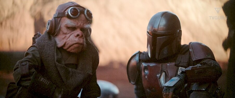 Мандалорец и Куиил договариваются с джавами
