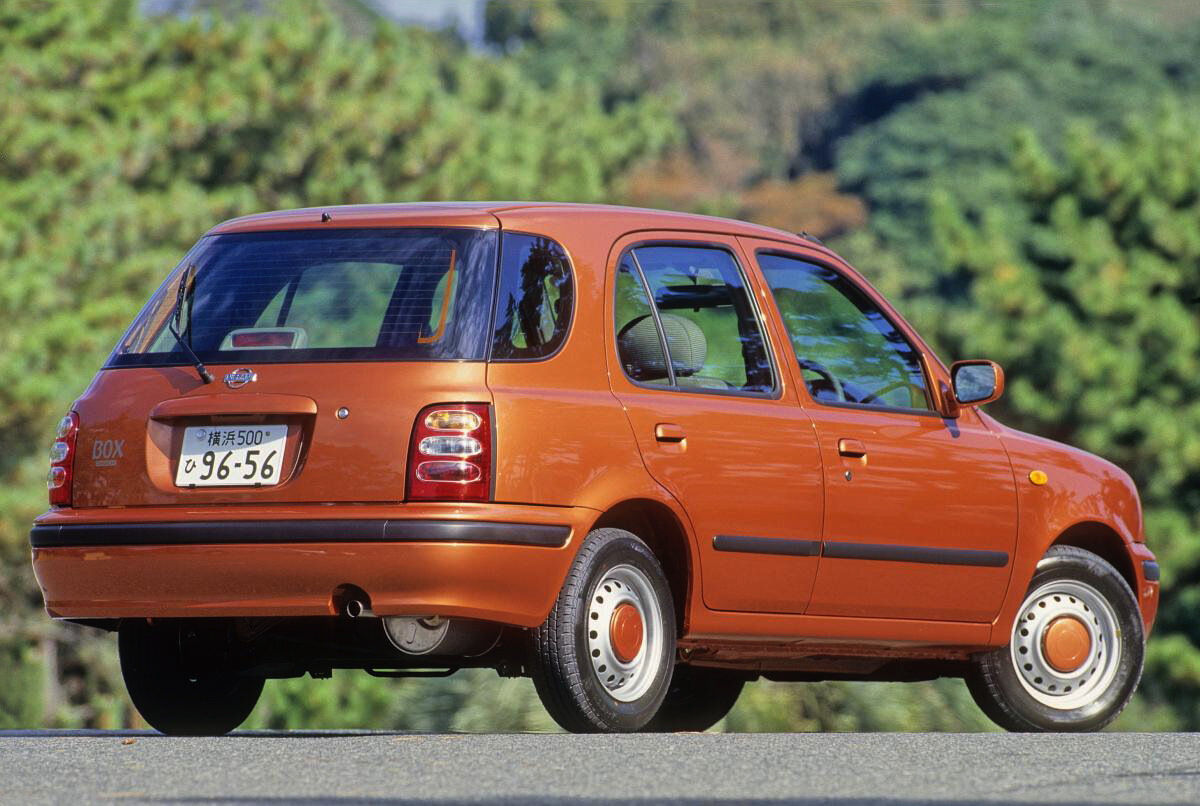 Nissan Micra 10