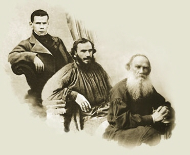 Сложный, попроще, опростился. Источник: Wikipedia.org