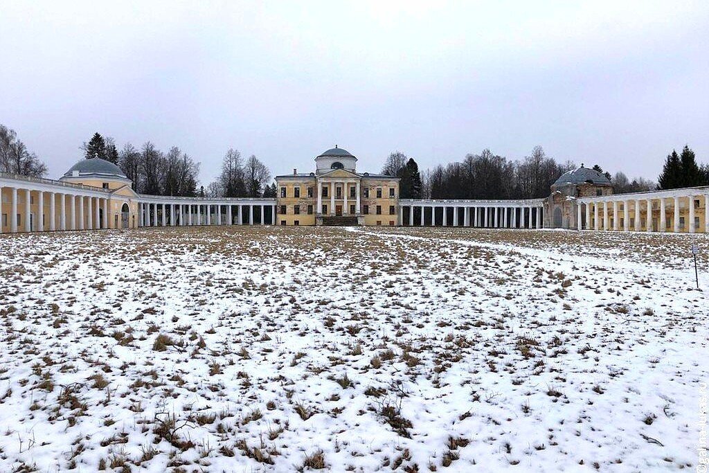 Передача усадьба сегодня. Знаменское Раек парк. Усадьба Знаменское-раёк 2020. Усадьба Знаменское-раёк ожерелье. Знаменское Раек усадьба 2021 год.