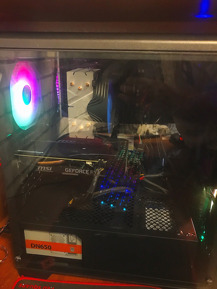 Фотография в корпусе AeroCool