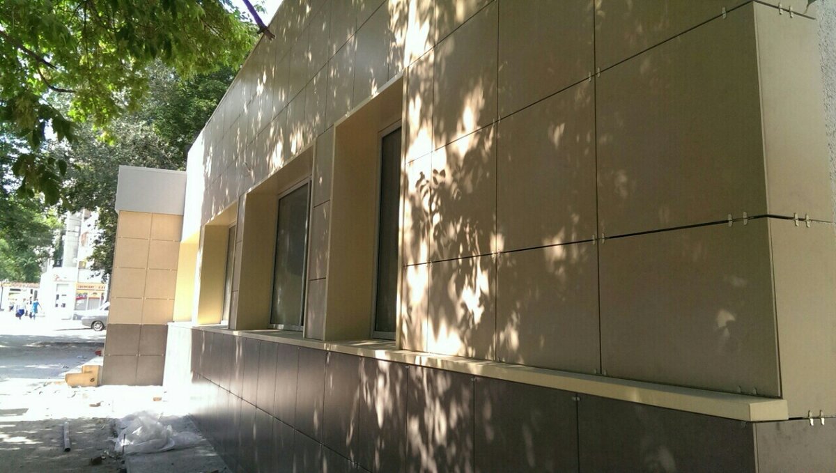 Монтаж керамогранита на кляммерах