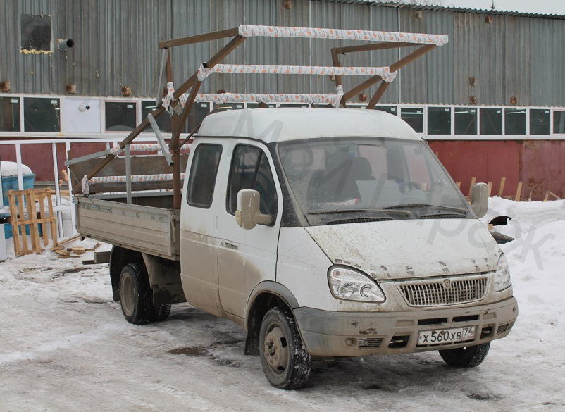 газель с лопатой