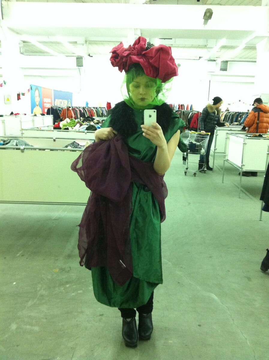 Здесь я в образе рокального пчеловода