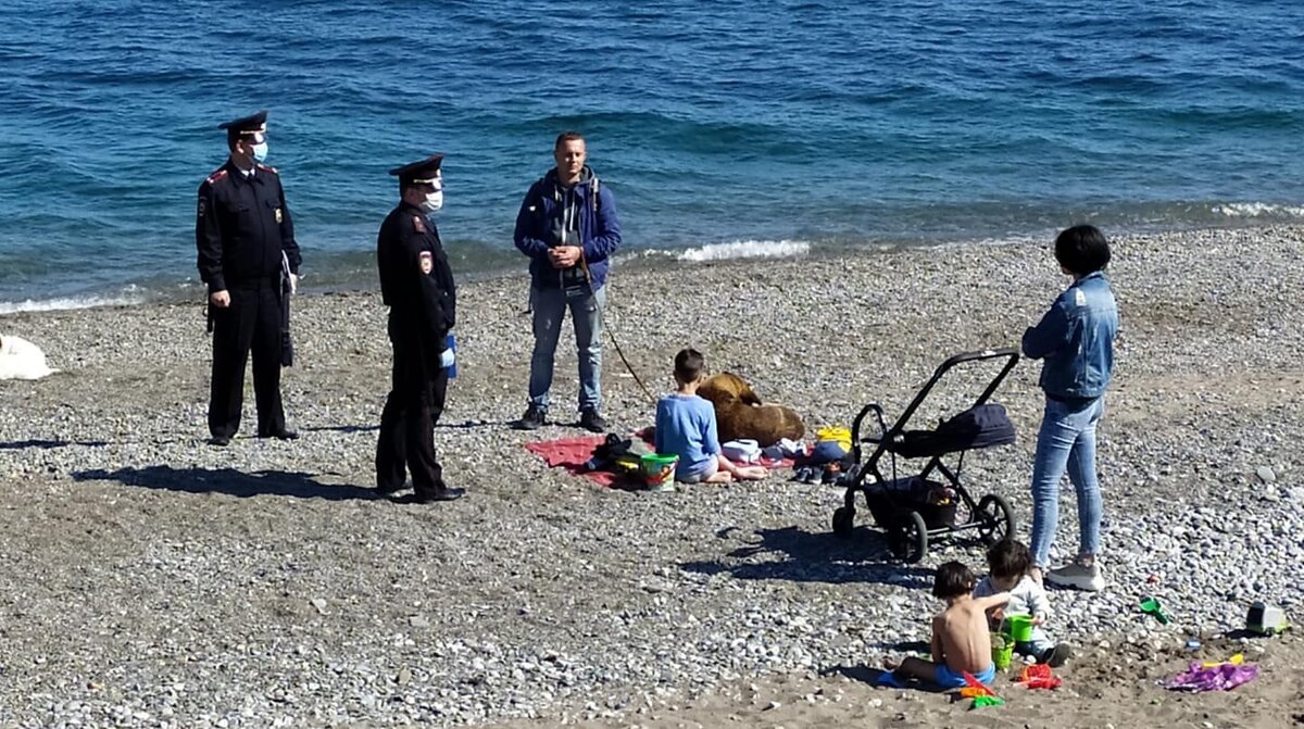 Фото со свободных источников, Ялта