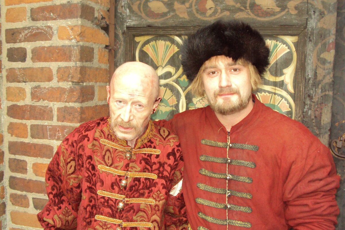 На съёмках докудрамы "Романовы" (2013)