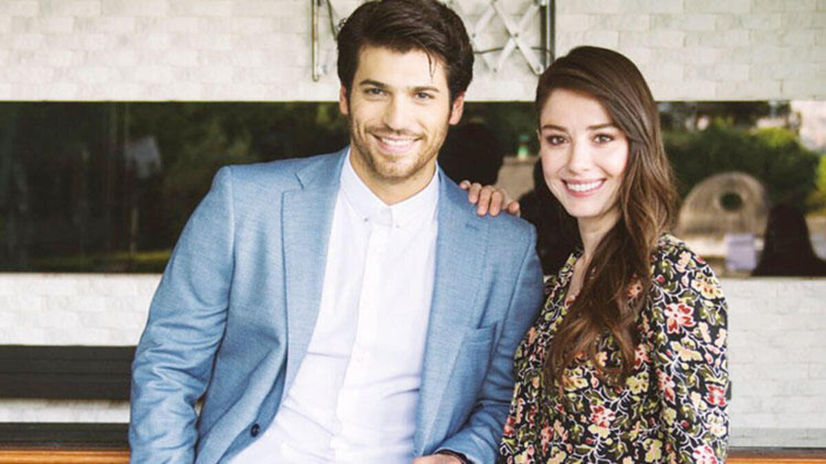 Джан Яман и Озге Гюрель на съемках сериала «Полнолуние»