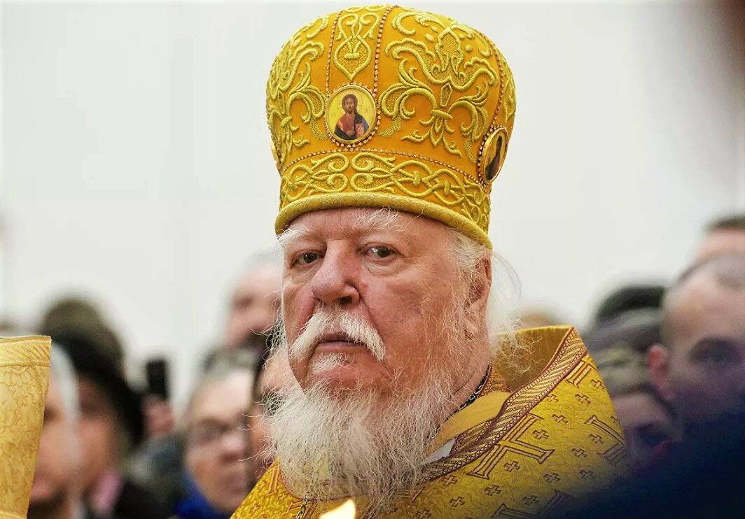 Протоиерей Дмитрий Смирнов, свысока смотрящий на проституток, ну ну... Фото postila.ru