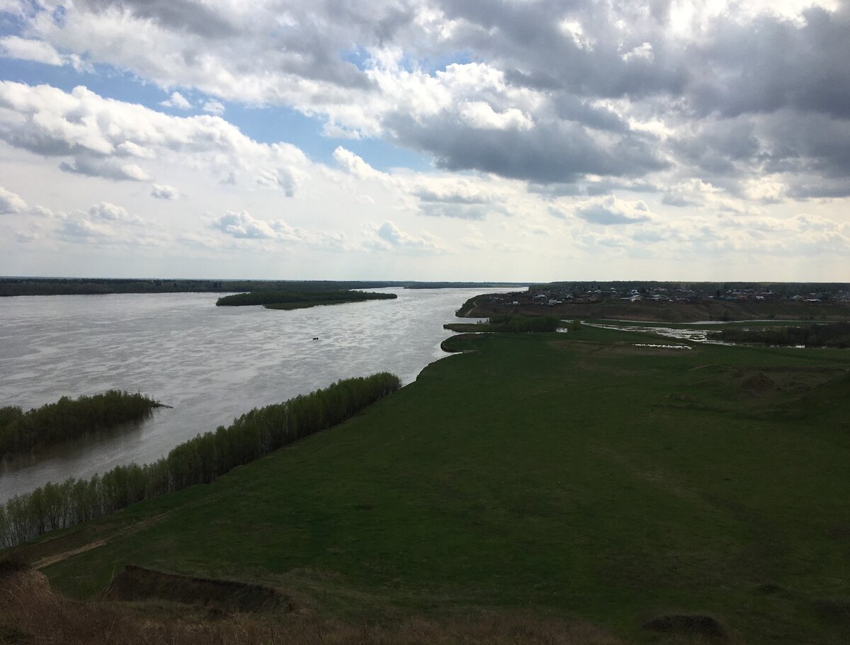 Вид на реку Обь