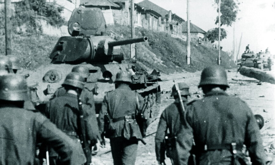 Фотография сделанная немцами в ноды ВОВ