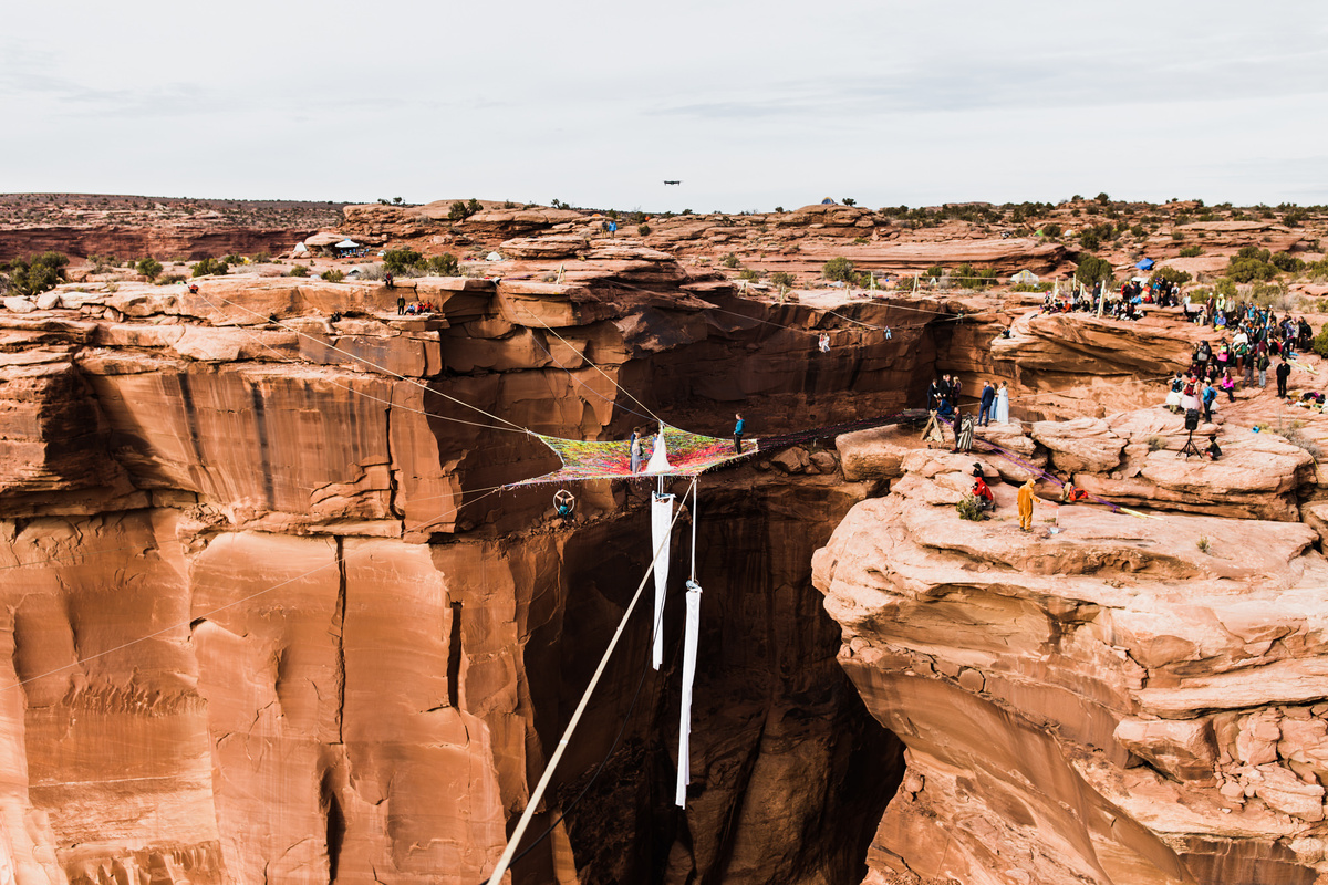 Источник:https://thehearnes.com/blog/moab-spacenet-wedding