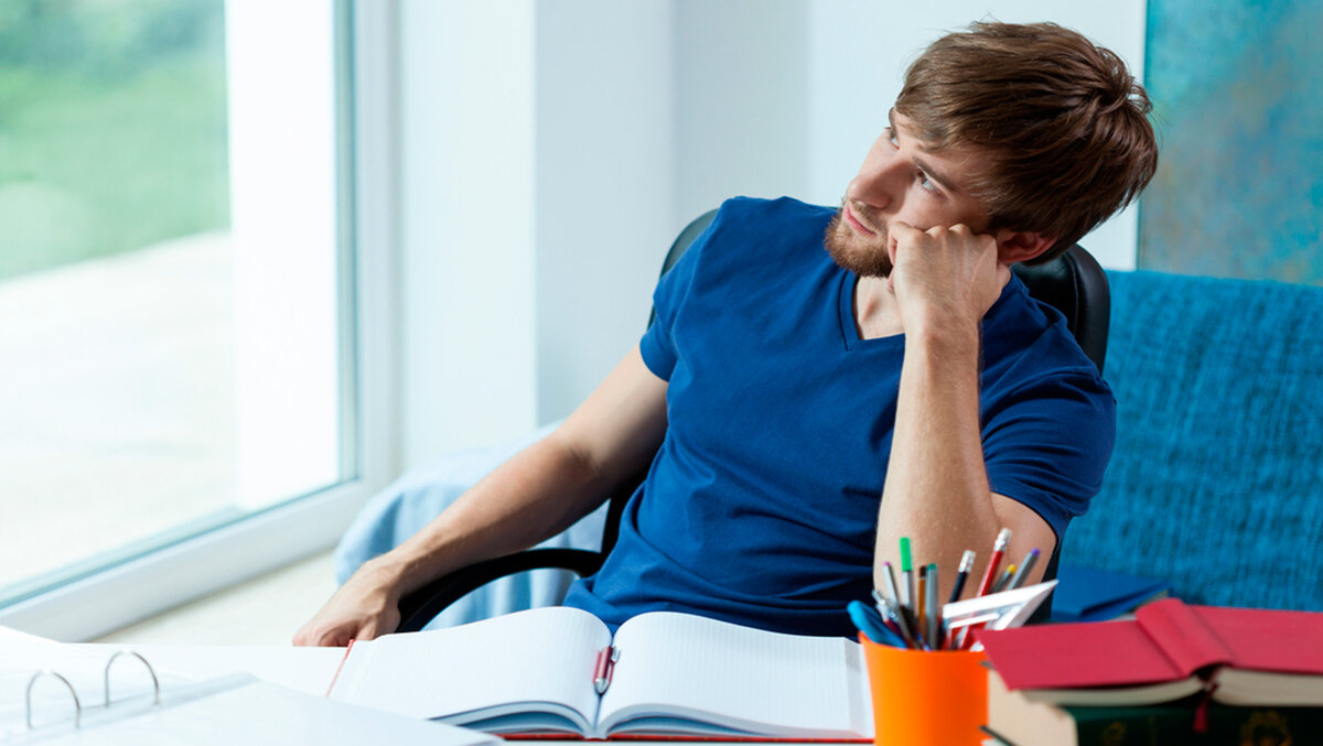 «Щас бы спать до обеда, а не это все»