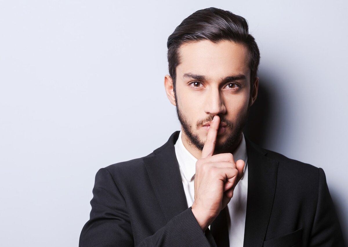 «Если банк навязывает нам поручителя, то проще некуда - не платим по кредиту и пусть тогда поручитель и погашает» PROSTOSUD