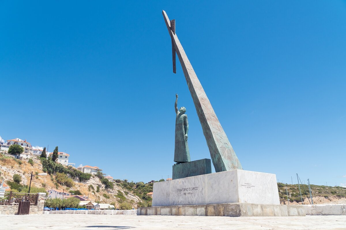 2. Image by Matthias Groeneveld from Pixabay 