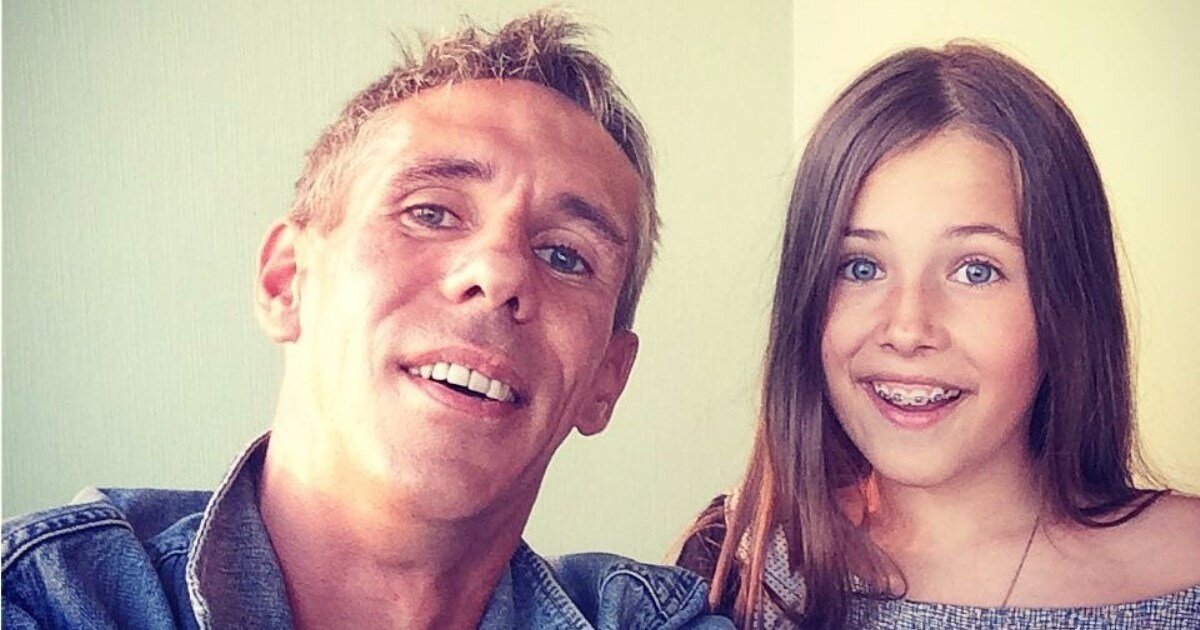 С дочерью Анной у Панина прекрасные отношения. Она живет вместе с ним в Испании. Источник для фото  - Яндекс