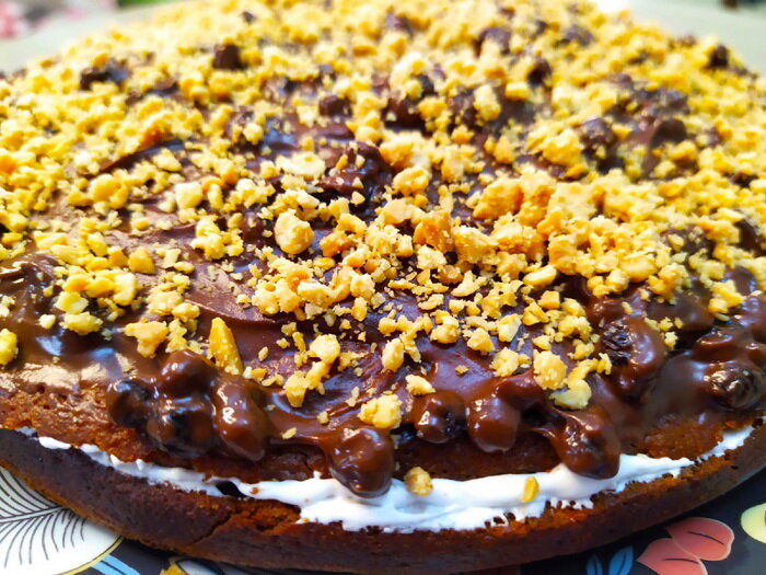 Все вкусы в этом торте идеально сочетаются. Фото и видео рецепта личные.