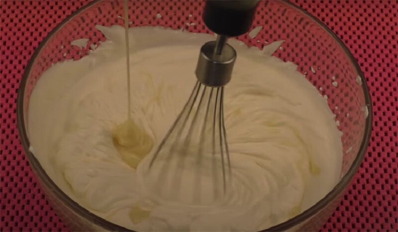 Домашний майонез в блендере. Тесто для пирожков. Мин приготовление 5 мин. Кекс в микроволновке за 5 минут в кружке. Шоколадный кекс в микроволновке.