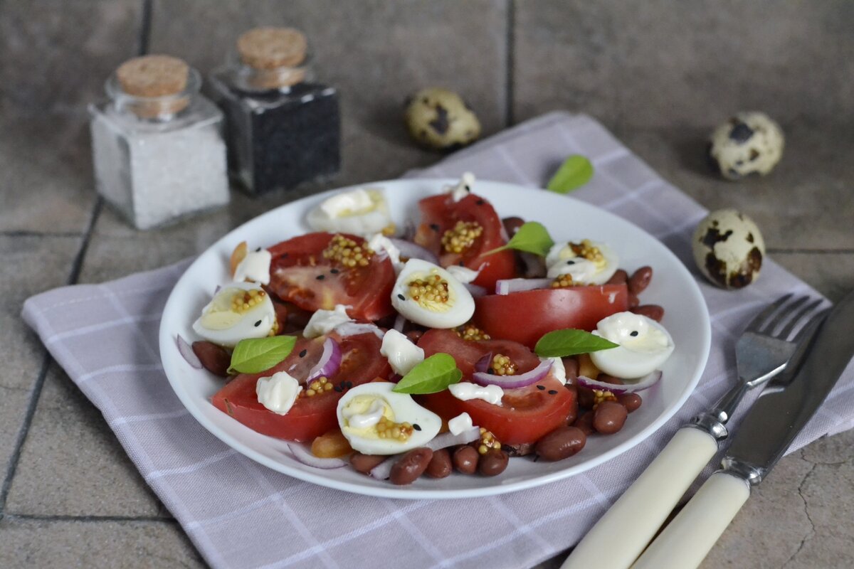 Салат с фасолью и перепелиными яйцами: вкусный и питательный салат всего за  15 минут | Еда на каждый день | Дзен