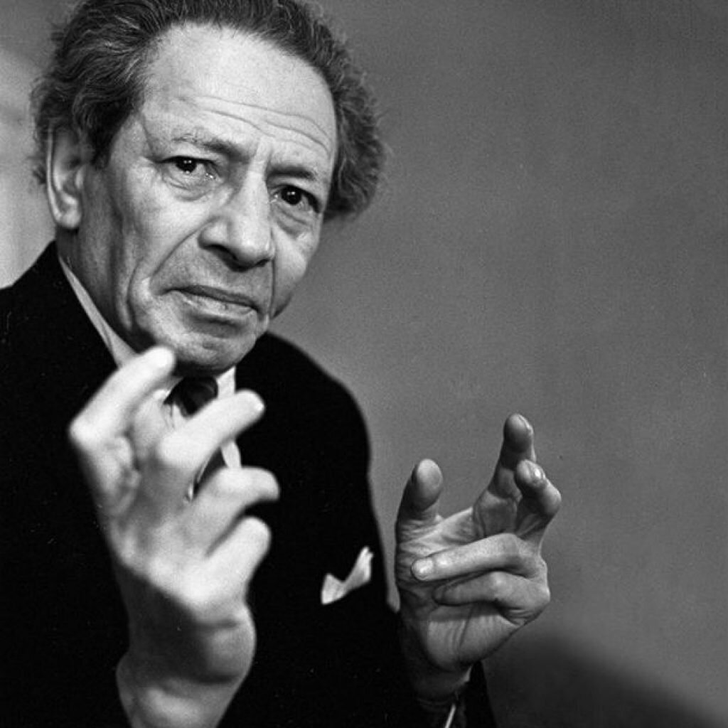 Вольф Мессинг - человек, глядевший сквозь время.