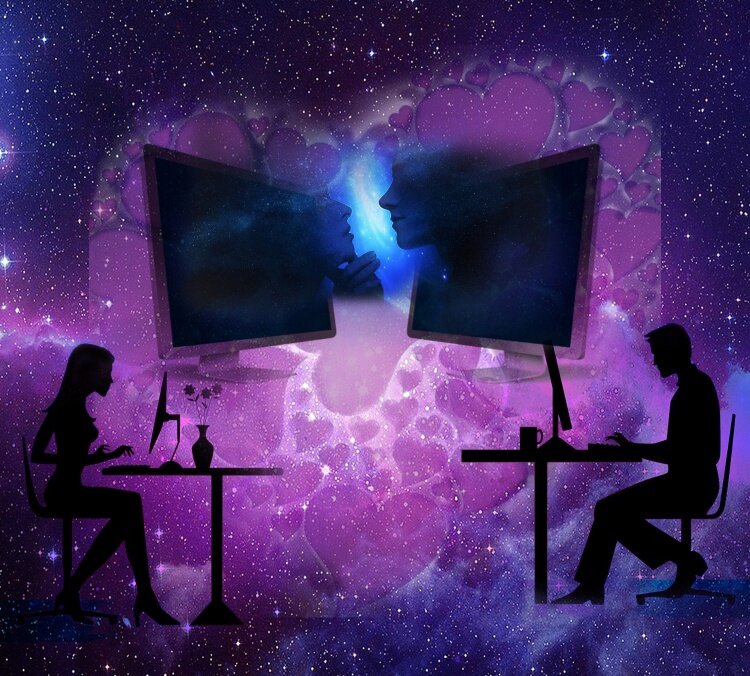  Как же сложно жить с неразделенной любовью. Очень хочется найти человека, который будет понимать тебя с полу слова, способного поддержать в любой ситуации, но увы, этот мир жесток. Все думают только о себе, своих проблемах, никому нет дела до других. Мое решение уйти в мир интернета и найти себе друга основывалось именно на этом. 
Нашла приложение, зарегистрировалась, общалась с разными людьми, но это не доставляло мне удовольствия. Больше половины парней хотели встречи, любви, звали переехать к ним, один и вовсе отличился: позвал меня замуж, хотя он даже не знал меня. Мы не виделись, почти не общались, и ничего не знали друг о друге. Девушки болтали только о себе и своих парнях, каждый раз я слышала одно и то же, мне это изрядно поднадоело. Однажды мне написал парень, я надеялась, что хоть с ним у меня получится подружится, а если нет, то я брошу эту затею. 
- Привет. 
- Привет. 
- Почему зарегистрировалась здесь?
- Хотела найти друзей.
- И как успехи?
«И все по кругу, никакого разнообразия».
- Так себе.
- А что ты еще хотела от анонимного чата.
- Тебе что-то конкретное нужно?
- Ну, я вообще-то тоже друзей ищу. 
- И?
- И не очень получается.
- Понятненько.
-Знаешь, раз мы оба ищем одно и то же, то почему бы нам не попробовать пообщаться?
- Я не против.
- Хорошо, тогда я начну с себя. Я обычный, ничем не примечательный парень. Друзей особо нет. Последний раз пытался завести друзей в новой школе, но мне не очень это удалось. Я не слишком общительный. Каждый раз как начинаю с кем-то разговаривать, то сразу теряюсь и просто смотрю на собеседника, боясь что-либо сказать.
- У тебя не плохо получается общаться, хоть мы только начали, а ты уже объяснил причину нахождения здесь. Тебе вживую гораздо сложнее общаться, писать проще, я права?
- Да, права. Это все, видимо, из детства, хотя я не уверен.
- Что-то случилось?
- Да.
- Поделишься или это личное?
«Мне хотелось узнать, что же такого могло случится у него в прошлом, но по себе знаю, если человек не хочет говорить, то лучше не допытываться».
- Даже не знаю.
- Если не хочешь, не говори. Я могу рассказать о себе.
- Я расскажу, но взамен я услышу твою историю. Идет?
- Ха-ха, конечно.
- Я не помню сколько мне было тогда лет, но я был довольно мал, у меня было много друзей, но с одной из них были особые отношения. Она мне нравилась. Ее доброта, улыбка, желание делиться со мной игрушками, вкусняшками и забавными историями, заставили мое детское сердце ощущать чувства, которые перевернули мой мир. Но детство сурово. Если мальчик влюбился в девочку, то он стал посмешищем. Я старался не сближаться с ней в присутствии других ребят, но это было сложно, ведь мы всегда играли большой компанией. Я боялся говорить с ней, ведь если заговорю, то все сразу поймут, что я влюблен. Но я не мог скрывать свои чувства, поэтому признался ей, когда мы остались наедине, но она отвергла меня и на следующий день об этом узнали все мои друзья. Я стал мишенью, каждый день мне припоминали какой я неудачник, мало того, что влюбился в девчонку, так еще и был отвергнут. Когда закрываешься в себе, не показываешь истинных чувств, жить становится проще, но таким образом я только навредил самому себе. Я остался один. 
«Он до сих помнит эту историю… неужели я попала в самое больное место в душе этого парня?».
- Прости, я не знала, что все так.
- За что ты извиняешься? Я рассказал тебе, чтобы ты знала обо мне хоть что-то, ведь невозможно узнать человека за пару минут общения, тем более если обо молчат.
- Ты прав, но иногда молчание спасает. Я не говорю о любви, у меня с ней всегда все плохо, я говорю о каких-то обычных ситуациях, бытовых, там, где твое мнение причиняет только боль.
- Смотрю, ты часто с такими ситуациями сталкиваешься.
«Парень рассказал мне о своей травме детства, тогда почему я не могу рассказать ему о своей проблеме? Думаю он хороший молодой человек, тем более, что мы в анонимном чате. Он не знает кто я и откуда, так что проблем не будет».
- У меня не очень хорошие отношения с семьей. Когда дома происходят разборки, когда необходимо что-то решить, мое мнение не учитывается, если я высказываю свое мнение, то получаю выговор. Это очень обидно, хоть я и понимаю, что в этой семье ничего не решаю.
- Ого, у меня не так все строго с родителями, хотя конфликты возникают, но это все из-за учебы.
- Ты студент или школьник?
- Студент.
- Представляешь, я тоже.
- Ха-ха.
- Что смешного?
- На секунду представил, что мы живем в одном городе, учимся в одном ВУЗе, встречаемся каждый день, живем домах напротив и по иронии судьбы влюбимся и будем жить долго и счастливо.
- И правда забавно, но такое бывает только в сказках.
- Почему же? Жизнь не предсказуема, никогда не знаешь, куда она приведет.
- Да, но в жизни не бывает сказок со счастливым концом. Конец только один.
- Тогда давай создадим свою сказку.
- Что?
- Ну смотри, мне нравилась девочка, я ей нет, но когда у меня появится та, ради которой я захочу горы свернуть, я хочу, чтобы все было идеально, а т.к. я не знаю, о чем думают женщины и как лучше поступать, то мне бы хотелось иметь человека, который сможет объяснить, что я делаю не так, а для таких вещей хорошо подходит девушка. Ну то есть ты. Я же буду помогать тебе, это все честно, и мы сможем узнать друг друга лучше, не переходя на личности и при этом из нас может получится хорошая команда. Мы сможем построить свое счастье, свою сказку, сможем обрести друзей и возможно это будет лучшее наше решение. Что скажешь?
- Я даже не знаю.
- У тебя есть парень?
- Ты чего так сразу?
- Значит нет. А тот, кого ты любишь или кто тебе нравится и с кем бы ты хотела быть вместе?
- Ну да. У каждой девочки есть такой человек. У некоторых он не один. 
- И как, у вас с ним все получается?
- Что ты имеешь ввиду?
- Вы общаетесь, гуляете, тусуетесь в одной компании?
- Мы с ним даже не разговариваем.
- Я могу помочь тебе с ним. Если ты согласишься общаться со мной дальше.
- У нас то и общения еще не было. Сначала ты рассказывал о себе, я о себе, а потом все это плавно перетекло в некоторое подобие сделки.
- Это просто предложение, ты можешь отказаться. Я просто искал приемлемый для нас обоих вариант.
- Общаться ты и правда не умеешь.
- Ты уж прости, такой вот я.
Закрыв ноутбук, я ушла на кухню. Заварив себе чай и ошпарив им язык, я пришла к выводу, что лучше лечь спать, чем продолжать загоняться по поводу этого парня. Хотя кто знает, может на том конце сидит какой-нибудь сорокалетний мужики угорает с меня или девчонка прикалывается, а я верю, дурочка. Ох, от дурных мыслей голова разболелась. Нужно идти спать. Сны мне снились ужасные. Утро не задалось. Я пролила на себя кофе, опоздала на пару и умудрилась получить двойку, по теме которую я знала на отлично. А все это из-за того парня в соц. сетях. Я весь день думаю о его словах. Неужели я и правда нуждаюсь в помощи? Неужели я не могу справится сама? Подойти и заговорить. Это же так легко. Сказать: «Привет, Я Лилия, а тебя как зовут?».
Лилия… ужасное имя, ему явно не понравится. Ладно, предположим я подошла, он сказал, что его зовут Марк и что дальше? Что я должна делать? Думаю, проще будет плыть по течению. Что ж… я пошла. сейчас выйдут его одногрупники и где-то там будет он. Ага, вышел, идет к остановке… Один! И остановка пуста! Это же идеальный шанс… Ну же… Подойди к нему… заговори, ты же можешь.
Ноги не слушаются, руки дрожат, в горле пересохло, мурашки бегут по всему телу, сердце так бешено колотится. Ну же, Лилия… Автобус… Марк уехал. Я смотрю на пустую остановку, отъезжающий от нее автобус, на котором уехала любовь всей моей жизни… мне определенно нужна помощь.
Как же сложно жить с неразделенной любовью. Очень хочется найти человека, который будет понимать тебя с полу слова, способного поддержать в любой ситуации, но увы, этот мир жесток. Все думают только о себе, своих проблемах, никому нет дела до других. Мое решение уйти в мир интернета и найти себе друга основывалось именно на этом. 
Нашла приложение, зарегистрировалась, общалась с разными людьми, но это не доставляло мне удовольствия. Больше половины парней хотели встречи, любви, звали переехать к ним, один и вовсе отличился: позвал меня замуж, хотя он даже не знал меня. Мы не виделись, почти не общались, и ничего не знали друг о друге. Девушки болтали только о себе и своих парнях, каждый раз я слышала одно и то же, мне это изрядно поднадоело. Однажды мне написал парень, я надеялась, что хоть с ним у меня получится подружится, а если нет, то я брошу эту затею. 
- Привет. 
- Привет. 
- Почему зарегистрировалась здесь?
- Хотела найти друзей.
- И как успехи?
«И все по кругу, никакого разнообразия».
- Так себе.
- А что ты еще хотела от анонимного чата.
- Тебе что-то конкретное нужно?
- Ну, я вообще-то тоже друзей ищу. 
- И?
- И не очень получается.
- Понятненько.
-Знаешь, раз мы оба ищем одно и то же, то почему бы нам не попробовать пообщаться?
- Я не против.
- Хорошо, тогда я начну с себя. Я обычный, ничем не примечательный парень. Друзей особо нет. Последний раз пытался завести друзей в новой школе, но мне не очень это удалось. Я не слишком общительный. Каждый раз как начинаю с кем-то разговаривать, то сразу теряюсь и просто смотрю на собеседника, боясь что-либо сказать.
- У тебя не плохо получается общаться, хоть мы только начали, а ты уже объяснил причину нахождения здесь. Тебе вживую гораздо сложнее общаться, писать проще, я права?
- Да, права. Это все, видимо, из детства, хотя я не уверен.
- Что-то случилось?
- Да.
- Поделишься или это личное?
«Мне хотелось узнать, что же такого могло случится у него в прошлом, но по себе знаю, если человек не хочет говорить, то лучше не допытываться».
- Даже не знаю.
- Если не хочешь, не говори. Я могу рассказать о себе.
- Я расскажу, но взамен я услышу твою историю. Идет?
- Ха-ха, конечно.
- Я не помню сколько мне было тогда лет, но я был довольно мал, у меня было много друзей, но с одной из них были особые отношения. Она мне нравилась. Ее доброта, улыбка, желание делиться со мной игрушками, вкусняшками и забавными историями, заставили мое детское сердце ощущать чувства, которые перевернули мой мир. Но детство сурово. Если мальчик влюбился в девочку, то он стал посмешищем. Я старался не сближаться с ней в присутствии других ребят, но это было сложно, ведь мы всегда играли большой компанией. Я боялся говорить с ней, ведь если заговорю, то все сразу поймут, что я влюблен. Но я не мог скрывать свои чувства, поэтому признался ей, когда мы остались наедине, но она отвергла меня и на следующий день об этом узнали все мои друзья. Я стал мишенью, каждый день мне припоминали какой я неудачник, мало того, что влюбился в девчонку, так еще и был отвергнут. Когда закрываешься в себе, не показываешь истинных чувств, жить становится проще, но таким образом я только навредил самому себе. Я остался один. 
«Он до сих помнит эту историю… неужели я попала в самое больное место в душе этого парня?».
- Прости, я не знала, что все так.
- За что ты извиняешься? Я рассказал тебе, чтобы ты знала обо мне хоть что-то, ведь невозможно узнать человека за пару минут общения, тем более если обо молчат.
- Ты прав, но иногда молчание спасает. Я не говорю о любви, у меня с ней всегда все плохо, я говорю о каких-то обычных ситуациях, бытовых, там, где твое мнение причиняет только боль.
- Смотрю, ты часто с такими ситуациями сталкиваешься.
«Парень рассказал мне о своей травме детства, тогда почему я не могу рассказать ему о своей проблеме? Думаю он хороший молодой человек, тем более, что мы в анонимном чате. Он не знает кто я и откуда, так что проблем не будет».
- У меня не очень хорошие отношения с семьей. Когда дома происходят разборки, когда необходимо что-то решить, мое мнение не учитывается, если я высказываю свое мнение, то получаю выговор. Это очень обидно, хоть я и понимаю, что в этой семье ничего не решаю.
- Ого, у меня не так все строго с родителями, хотя конфликты возникают, но это все из-за учебы.
- Ты студент или школьник?
- Студент.
- Представляешь, я тоже.
- Ха-ха.
- Что смешного?
- На секунду представил, что мы живем в одном городе, учимся в одном ВУЗе, встречаемся каждый день, живем домах напротив и по иронии судьбы влюбимся и будем жить долго и счастливо.
- И правда забавно, но такое бывает только в сказках.
- Почему же? Жизнь не предсказуема, никогда не знаешь, куда она приведет.
- Да, но в жизни не бывает сказок со счастливым концом. Конец только один.
- Тогда давай создадим свою сказку.
- Что?
- Ну смотри, мне нравилась девочка, я ей нет, но когда у меня появится та, ради которой я захочу горы свернуть, я хочу, чтобы все было идеально, а т.к. я не знаю, о чем думают женщины и как лучше поступать, то мне бы хотелось иметь человека, который сможет объяснить, что я делаю не так, а для таких вещей хорошо подходит девушка. Ну то есть ты. Я же буду помогать тебе, это все честно, и мы сможем узнать друг друга лучше, не переходя на личности и при этом из нас может получится хорошая команда. Мы сможем построить свое счастье, свою сказку, сможем обрести друзей и возможно это будет лучшее наше решение. Что скажешь?
- Я даже не знаю.
- У тебя есть парень?
- Ты чего так сразу?
- Значит нет. А тот, кого ты любишь или кто тебе нравится и с кем бы ты хотела быть вместе?
- Ну да. У каждой девочки есть такой человек. У некоторых он не один. 
- И как, у вас с ним все получается?
- Что ты имеешь ввиду?
- Вы общаетесь, гуляете, тусуетесь в одной компании?
- Мы с ним даже не разговариваем.
- Я могу помочь тебе с ним. Если ты согласишься общаться со мной дальше.
- У нас то и общения еще не было. Сначала ты рассказывал о себе, я о себе, а потом все это плавно перетекло в некоторое подобие сделки.
- Это просто предложение, ты можешь отказаться. Я просто искал приемлемый для нас обоих вариант.
- Общаться ты и правда не умеешь.
- Ты уж прости, такой вот я.
Закрыв ноутбук, я ушла на кухню. Заварив себе чай и ошпарив им язык, я пришла к выводу, что лучше лечь спать, чем продолжать загоняться по поводу этого парня. Хотя кто знает, может на том конце сидит какой-нибудь сорокалетний мужики угорает с меня или девчонка прикалывается, а я верю, дурочка. Ох, от дурных мыслей голова разболелась. Нужно идти спать. Сны мне снились ужасные. Утро не задалось. Я пролила на себя кофе, опоздала на пару и умудрилась получить двойку, по теме которую я знала на отлично. А все это из-за того парня в соц. сетях. Я весь день думаю о его словах. Неужели я и правда нуждаюсь в помощи? Неужели я не могу справится сама? Подойти и заговорить. Это же так легко. Сказать: «Привет, Я Лилия, а тебя как зовут?».
Лилия… ужасное имя, ему явно не понравится. Ладно, предположим я подошла, он сказал, что его зовут Марк и что дальше? Что я должна делать? Думаю, проще будет плыть по течению. Что ж… я пошла. сейчас выйдут его одногрупники и где-то там будет он. Ага, вышел, идет к остановке… Один! И остановка пуста! Это же идеальный шанс… Ну же… Подойди к нему… заговори, ты же можешь.
Ноги не слушаются, руки дрожат, в горле пересохло, мурашки бегут по всему телу, сердце так бешено колотится. Ну же, Лилия… Автобус… Марк уехал. Я смотрю на пустую остановку, отъезжающий от нее автобус, на котором уехала любовь всей моей жизни… мне определенно нужна помощь.
