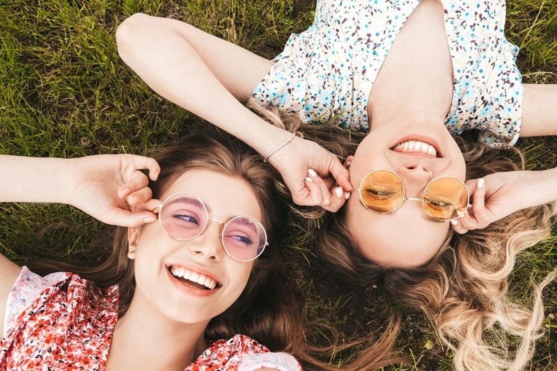 1. Парные вещи и аксессуары подчеркнут вашу схожесть и индивидуальность каждой.