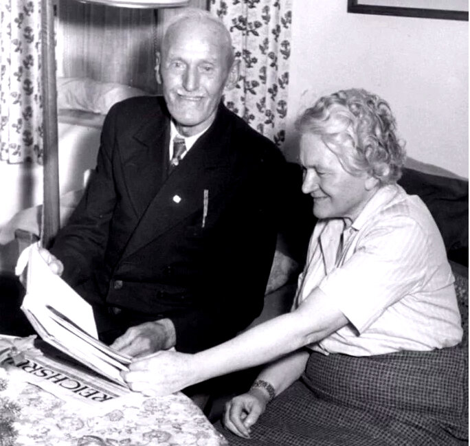 Паула и некий господин Лангвейдер, фото 1959 года.