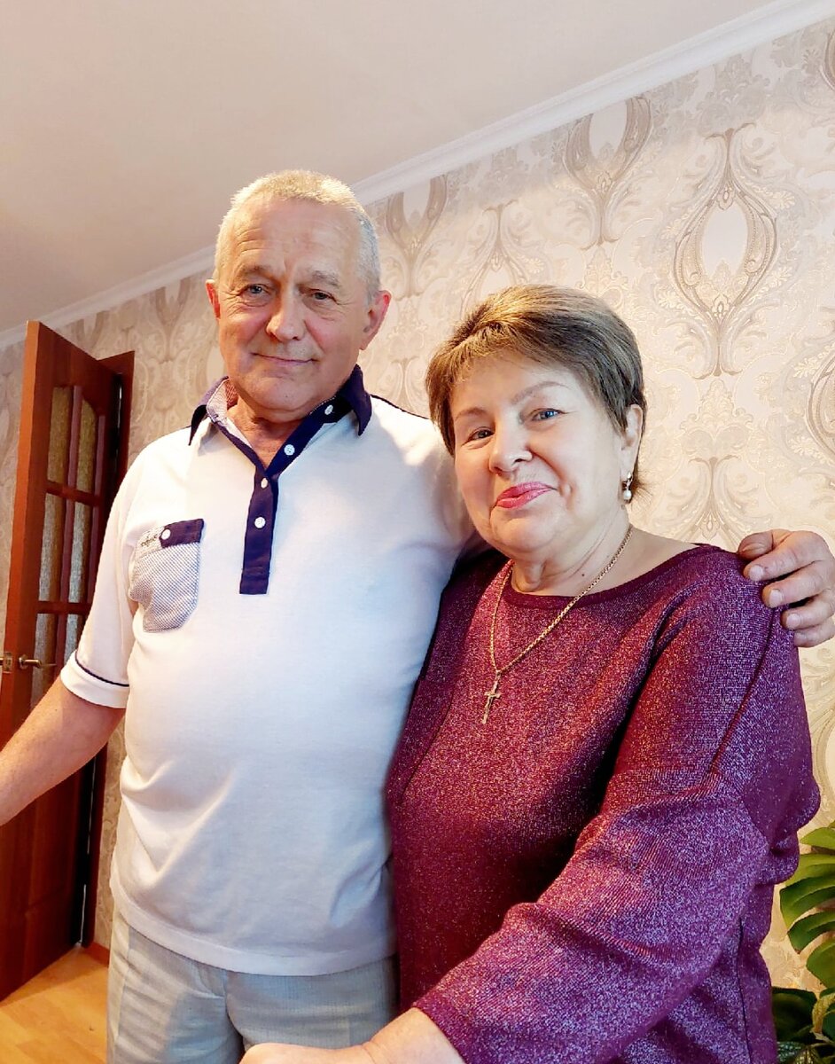 Мама с родным братом Александром