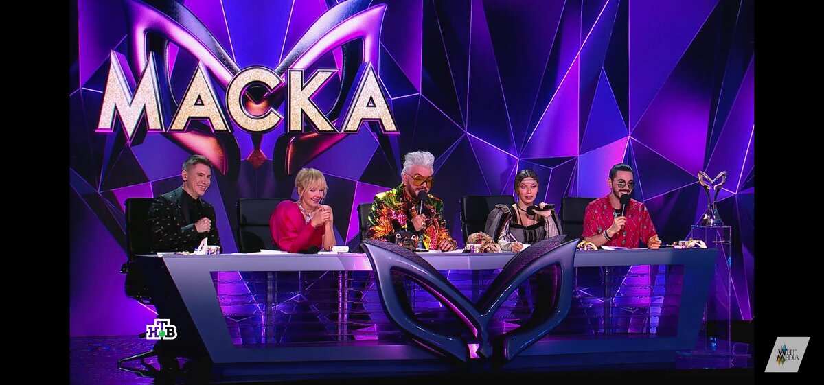 Скриншот кадра телевизионного шоу "Маска" 3 сезон 5 выпуск.