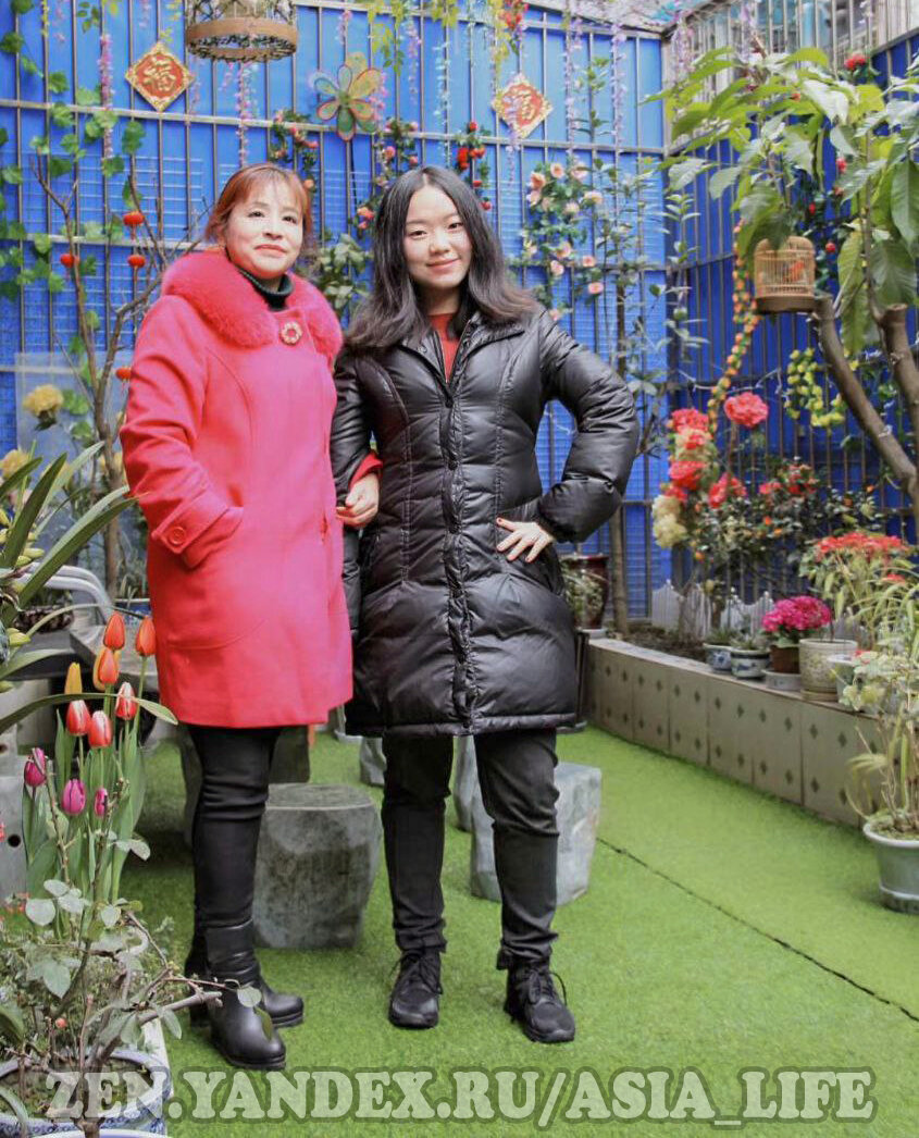 Китаянка с мамой 