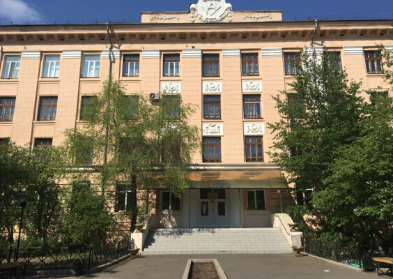 Фото взято с просторов Интернета.Именно в этом техникуме я и трудился разнорабочим.