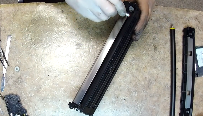 Фото 18. Защелкиваем ось