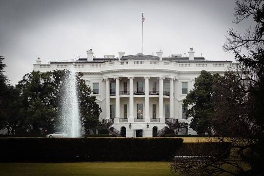    В США опровергли сообщения о предложении ЦРУ передать России 20% территории Украины