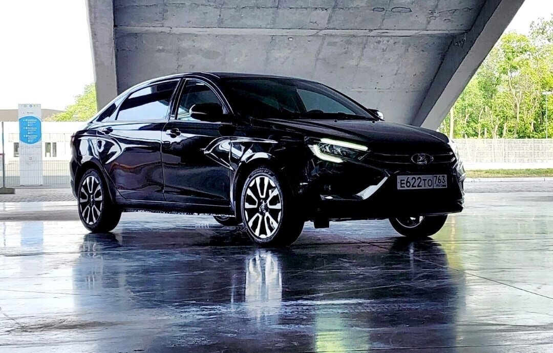 Lada Vesta Signature