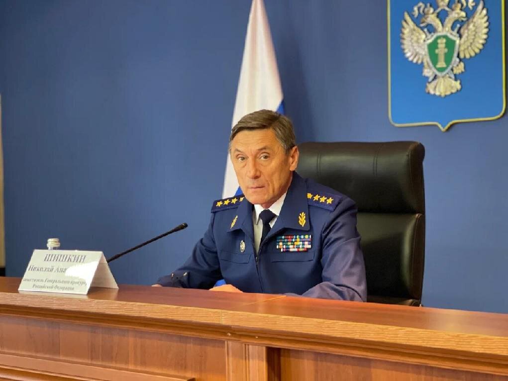  📷    В Оренбурге работает заместитель Генерального прокурора России Николай Шишкин Марина Шарт