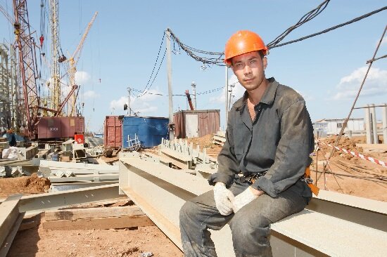 * Нам денег не надо - работу давай!