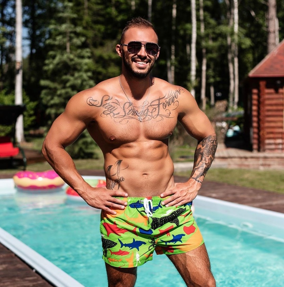 Марданшина волновали вздутые вены на ногах  
Фото: «Инстаграм»
