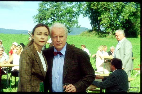 Фото с Яндекс.Картинки. Таппенс и Томми