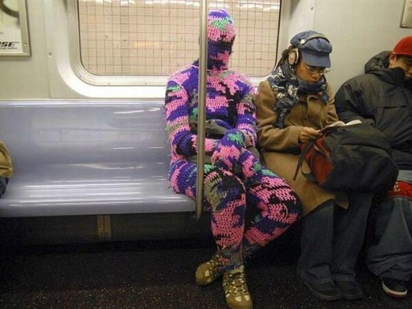 Странные люди в общественном транспорте или чудики среди нас: самые смешные фото
