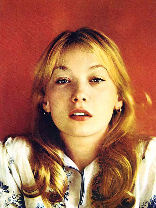 Елена Коренева