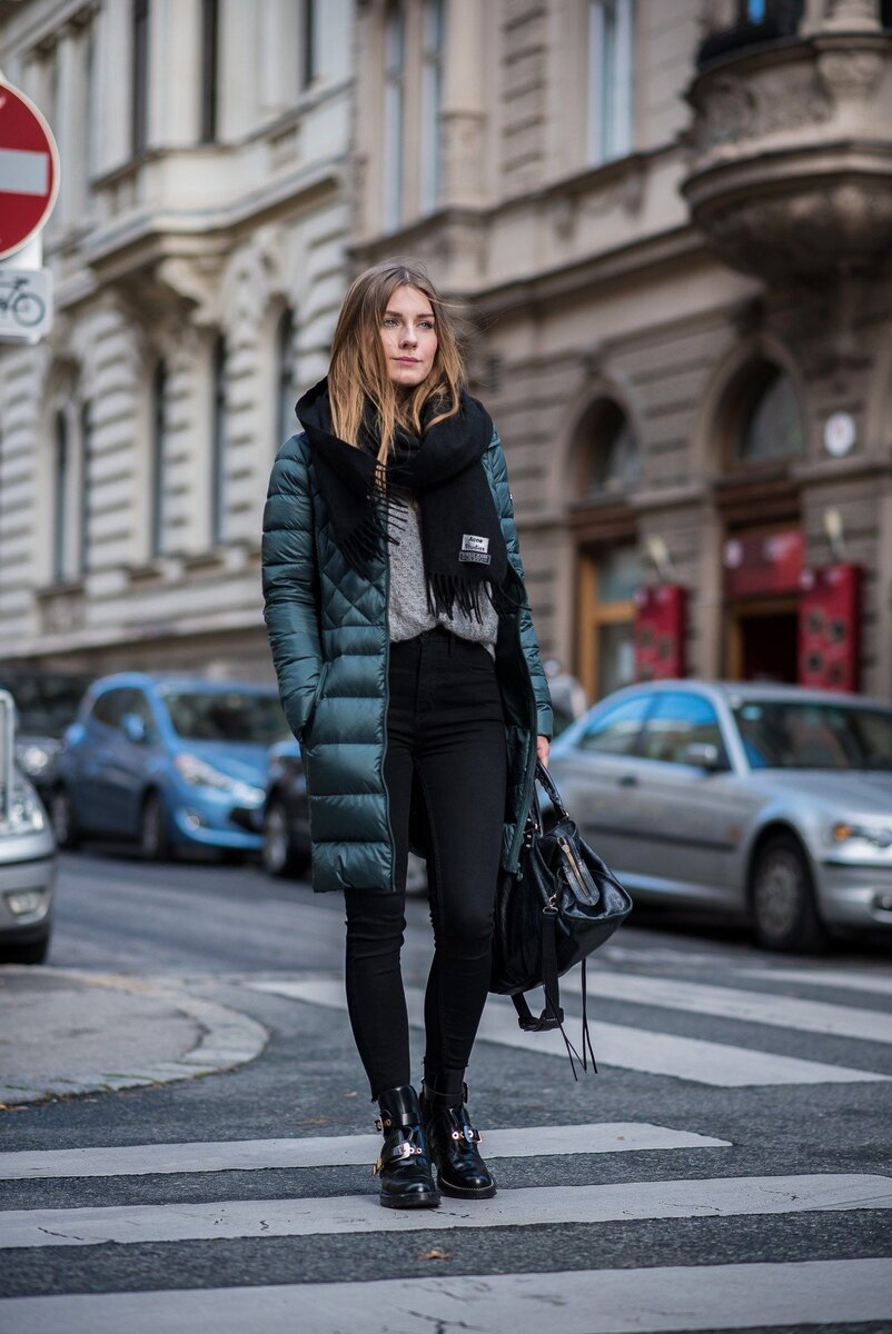 Эксперименты не для вас? Присмотритесь к прямым пуховикам! /Фото: i.pinimg.com