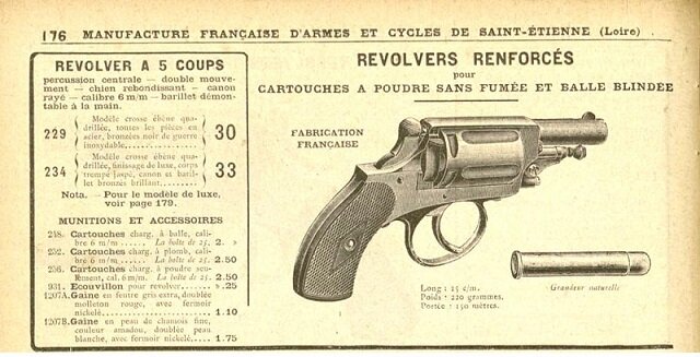 Реклама револьвера "Велодог" начала 20 века. Здесь он выглядит в более традиционной конфигурации. Хорошо виден патрон. Собственно говоря, именно наличие этого специального патрона и отличает этот револьвер от других "хлопушек".
