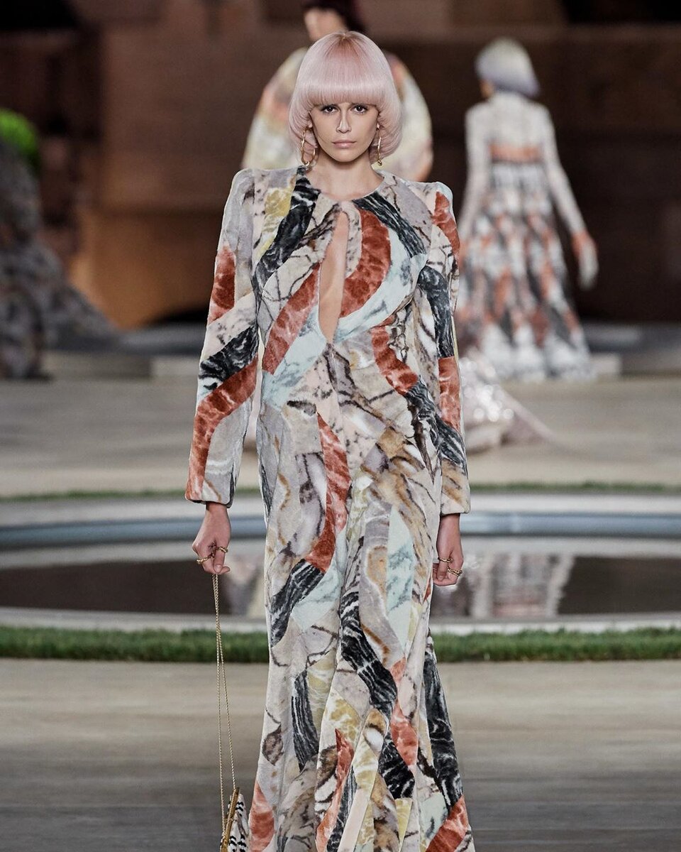 Кайя Гербер на показе Fendi Couture FW 2020