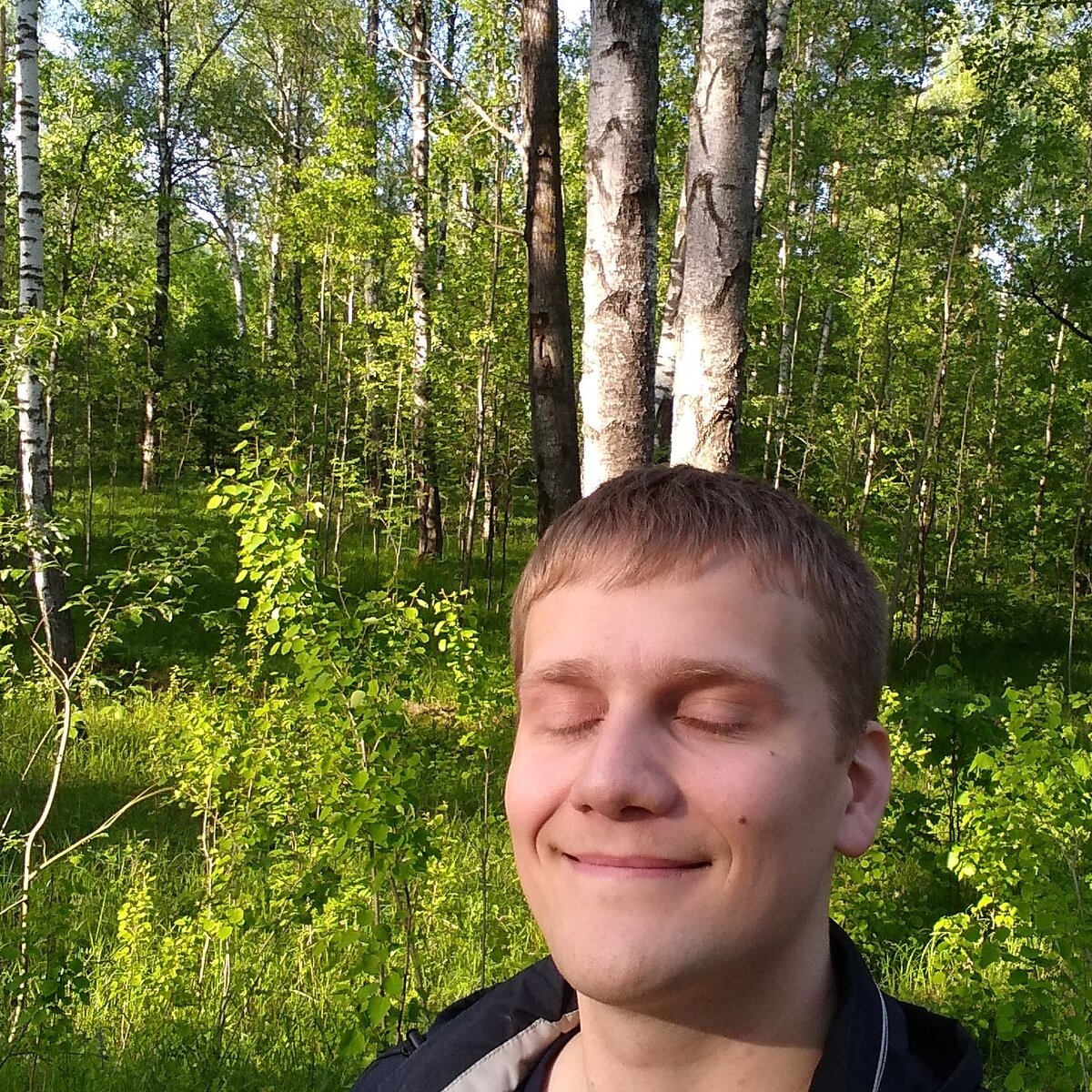 Так выглядит по-настоящему счастливый человек. Поверьте мне, просто поверьте. 