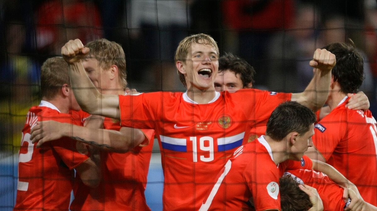 Роман Павлюченко в игре со Швецией на евро 2008